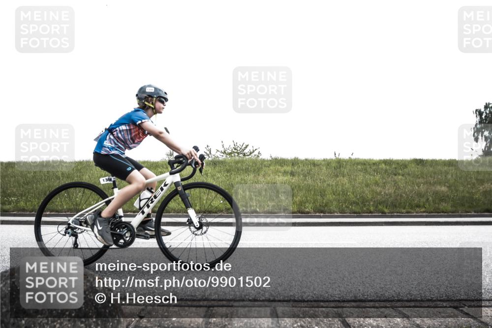 21.06.2026 - 29. Vierlanden-Triathlon H.Heesch http://msf.ph/oto/9901502 21.06.2026 14:59:27 Radfahren 1306 meine-sportfotos.de
