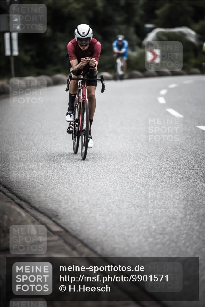 21.06.2026 - 29. Vierlanden-Triathlon H.Heesch http://msf.ph/oto/9901571 21.06.2026 09:35:33 Radfahren 9, 139, 157, 179 meine-sportfotos.de