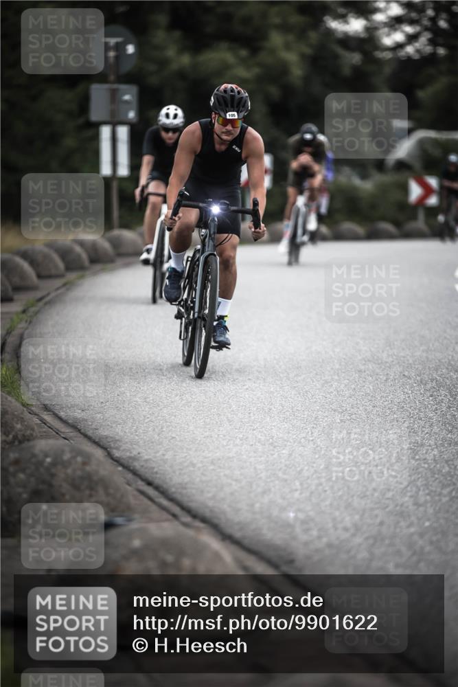 21.06.2026 - 29. Vierlanden-Triathlon H.Heesch http://msf.ph/oto/9901622 21.06.2026 09:35:51 Radfahren 86, 105, 122, 161, 198, 270, 279 meine-sportfotos.de
