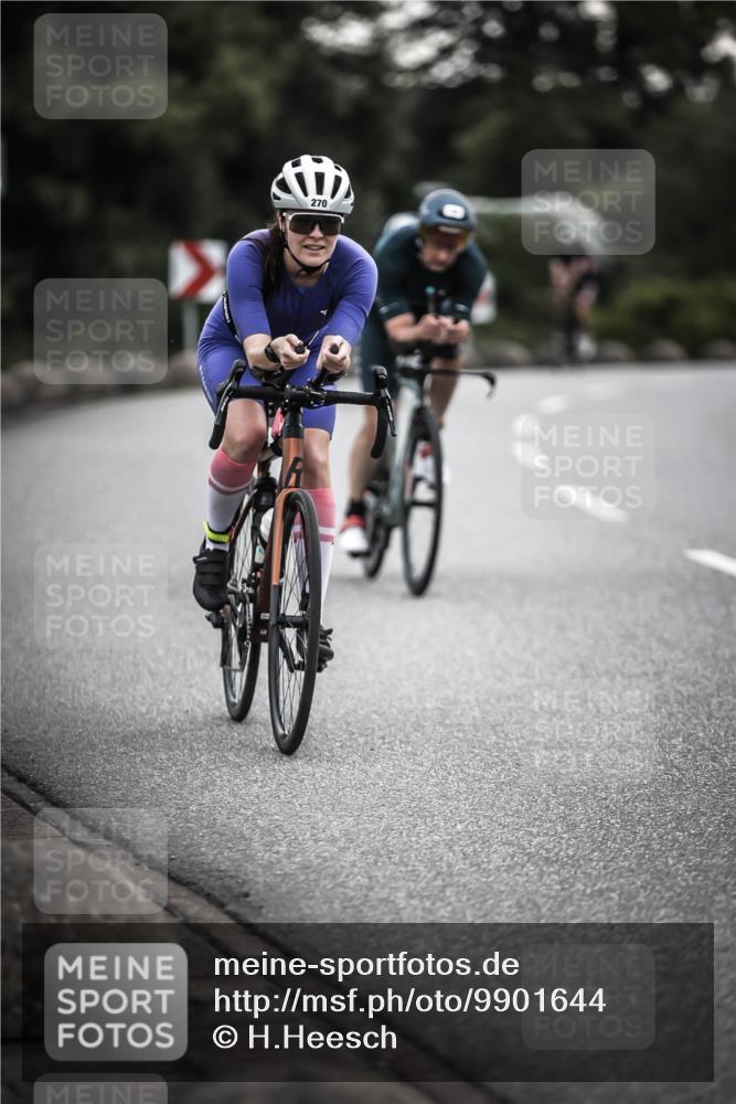 21.06.2026 - 29. Vierlanden-Triathlon H.Heesch http://msf.ph/oto/9901644 21.06.2026 09:35:55 Radfahren 75, 86, 90, 105, 161, 176, 198, 200, 270, 279 meine-sportfotos.de