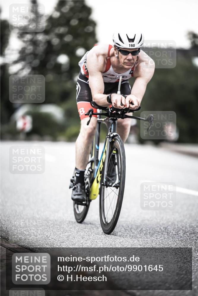 21.06.2026 - 29. Vierlanden-Triathlon H.Heesch http://msf.ph/oto/9901645 21.06.2026 10:12:05 Radfahren 115, 160, 205, 248, 454 meine-sportfotos.de