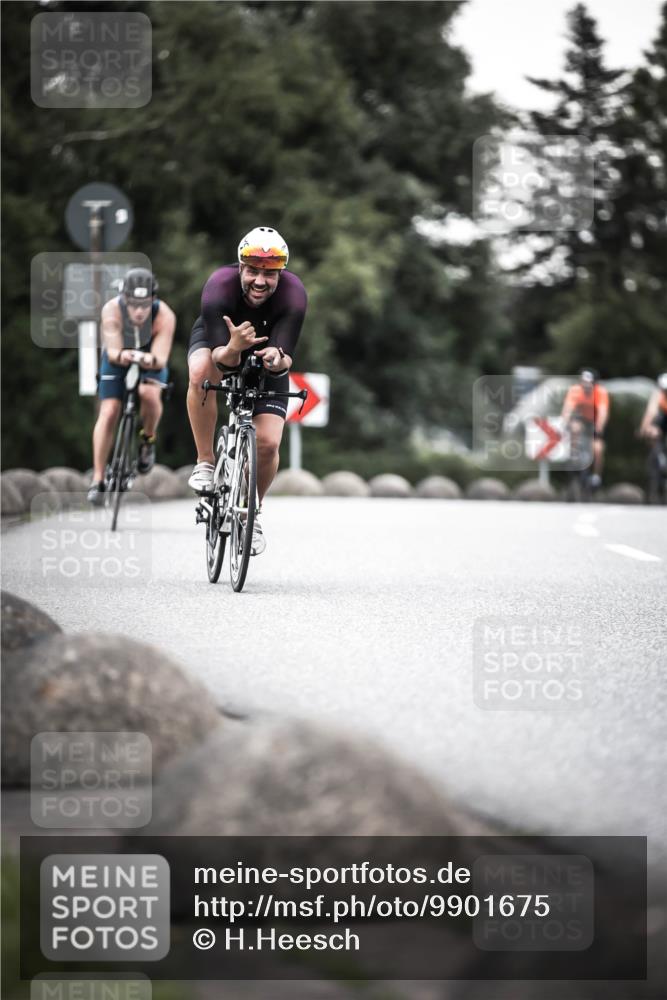 21.06.2026 - 29. Vierlanden-Triathlon H.Heesch http://msf.ph/oto/9901675 21.06.2026 10:12:12 Radfahren 39, 357, 359, 454 meine-sportfotos.de