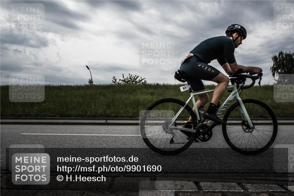 21.06.2026 - 29. Vierlanden-Triathlon H.Heesch http://msf.ph/oto/9901690 21.06.2026 09:30:01 Radfahren 7, 38, 59, 67, 82, 88, 100, 109, 163, 276 meine-sportfotos.de