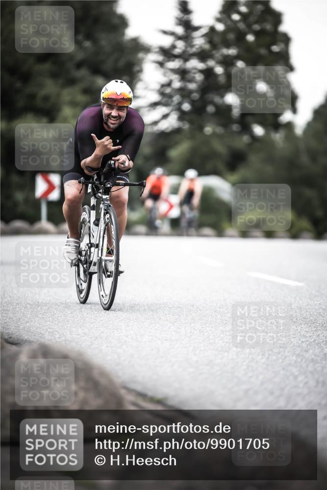 21.06.2026 - 29. Vierlanden-Triathlon H.Heesch http://msf.ph/oto/9901705 21.06.2026 10:12:12 Radfahren 39, 357, 359, 454 meine-sportfotos.de