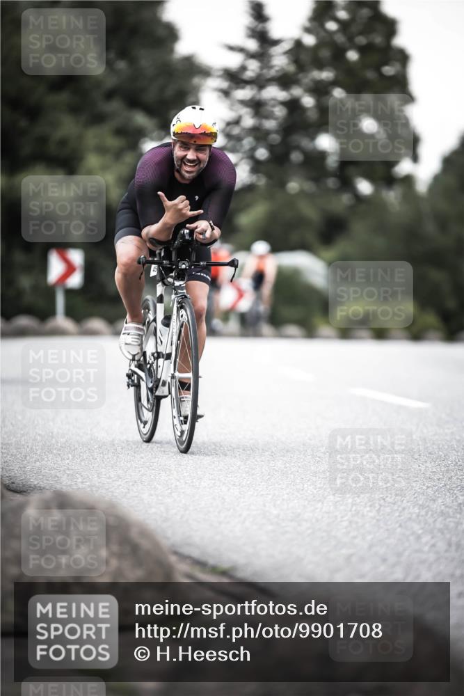 21.06.2026 - 29. Vierlanden-Triathlon H.Heesch http://msf.ph/oto/9901708 21.06.2026 10:12:12 Radfahren 39, 357, 359, 454 meine-sportfotos.de