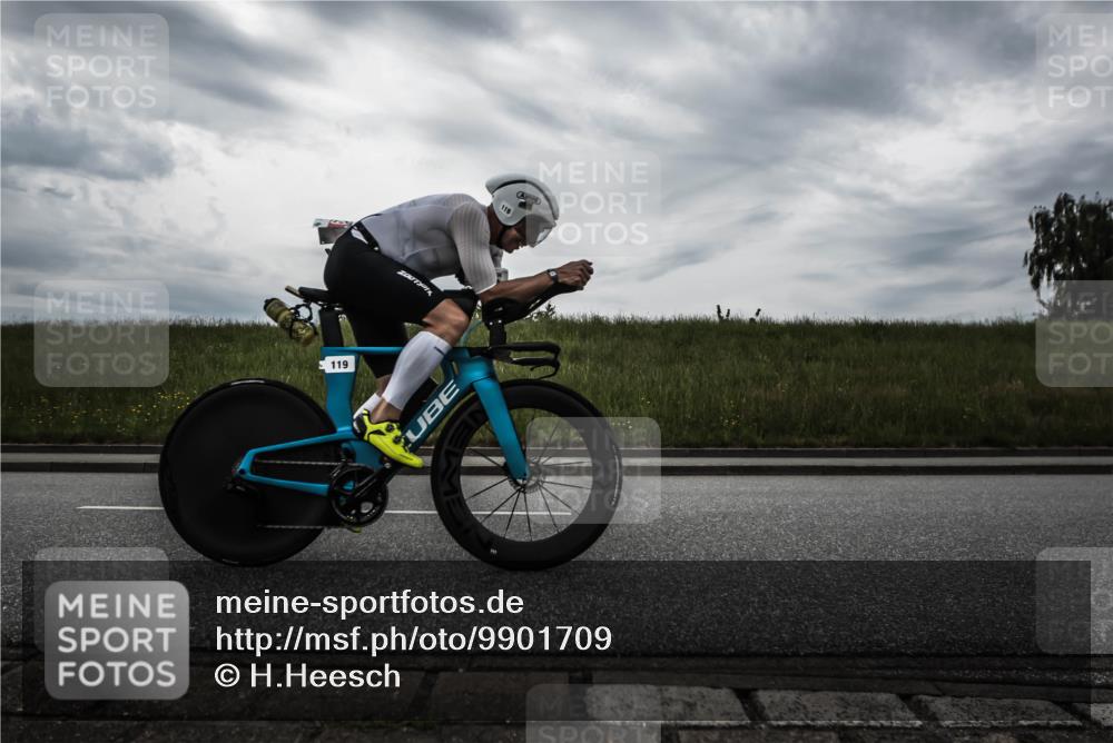 21.06.2026 - 29. Vierlanden-Triathlon H.Heesch http://msf.ph/oto/9901709 21.06.2026 09:30:15 Radfahren 118, 119, 174 meine-sportfotos.de