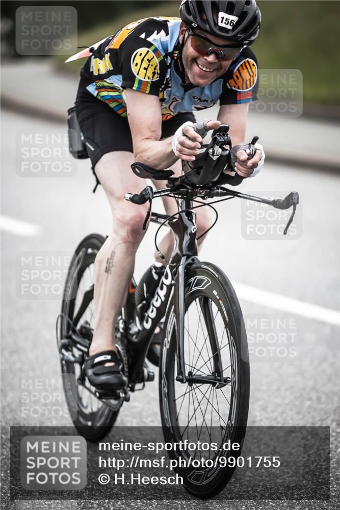 21.06.2026 - 29. Vierlanden-Triathlon H.Heesch http://msf.ph/oto/9901755 21.06.2026 09:37:58 Radfahren 2, 156 meine-sportfotos.de