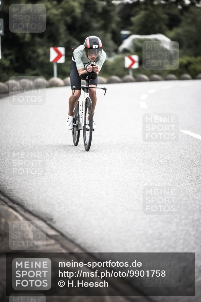 21.06.2026 - 29. Vierlanden-Triathlon H.Heesch http://msf.ph/oto/9901758 21.06.2026 09:38:05 Radfahren 2 meine-sportfotos.de
