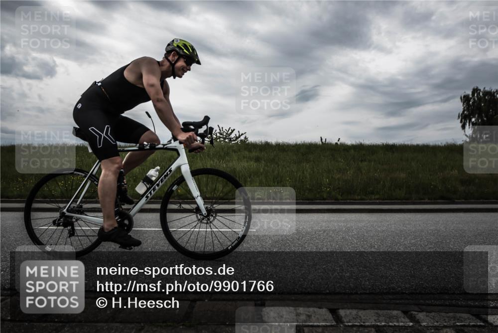 21.06.2026 - 29. Vierlanden-Triathlon H.Heesch http://msf.ph/oto/9901766 21.06.2026 09:31:27 Radfahren 89, 171, 173 meine-sportfotos.de
