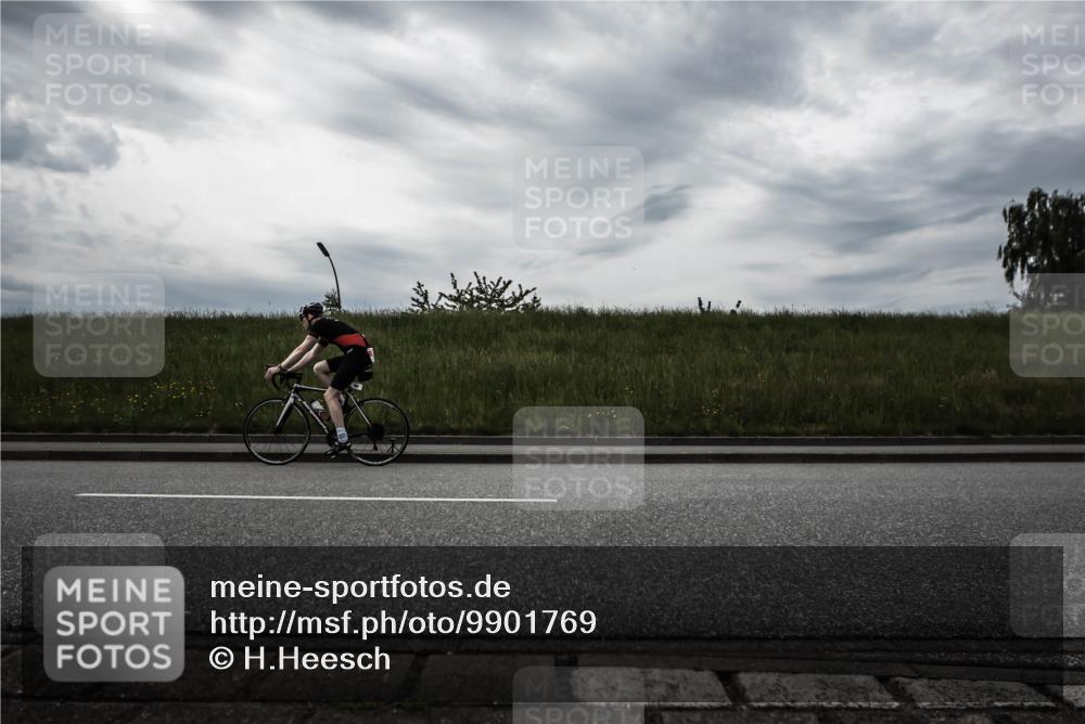 21.06.2026 - 29. Vierlanden-Triathlon H.Heesch http://msf.ph/oto/9901769 21.06.2026 09:31:33 Radfahren 89, 171, 173 meine-sportfotos.de