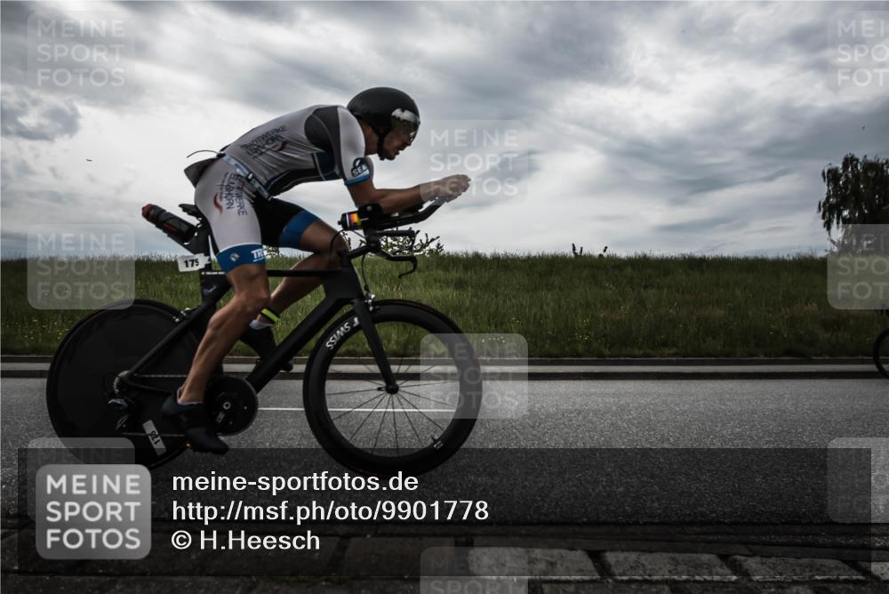 21.06.2026 - 29. Vierlanden-Triathlon H.Heesch http://msf.ph/oto/9901778 21.06.2026 09:32:07 Radfahren 50, 126, 131, 175, 205, 220, 275 meine-sportfotos.de