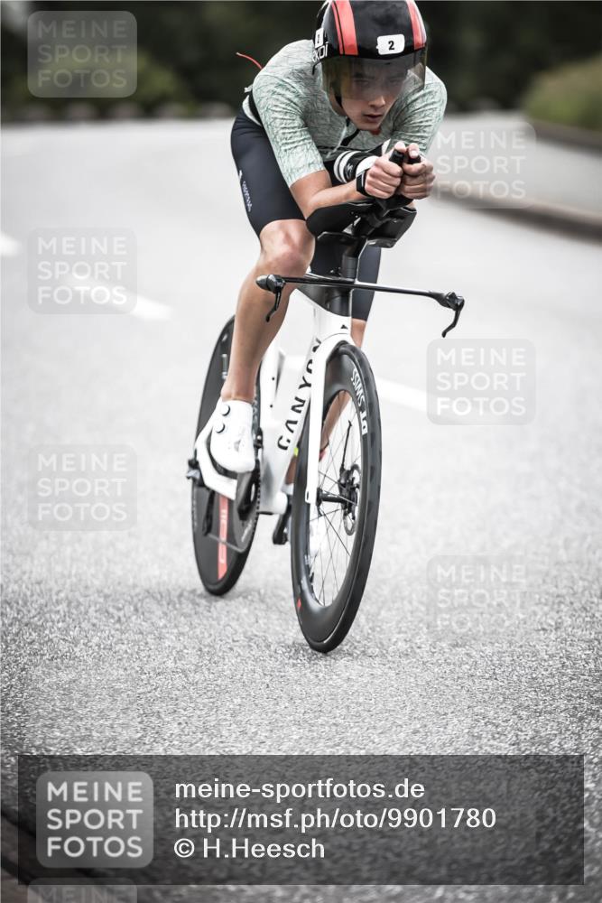 21.06.2026 - 29. Vierlanden-Triathlon H.Heesch http://msf.ph/oto/9901780 21.06.2026 09:38:06 Radfahren 2 meine-sportfotos.de
