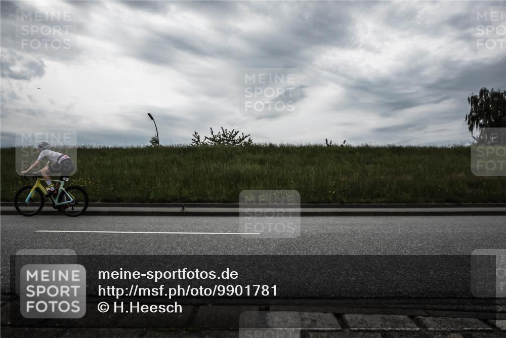 21.06.2026 - 29. Vierlanden-Triathlon H.Heesch http://msf.ph/oto/9901781 21.06.2026 09:32:08 Radfahren 50, 126, 131, 175, 205, 220, 275 meine-sportfotos.de