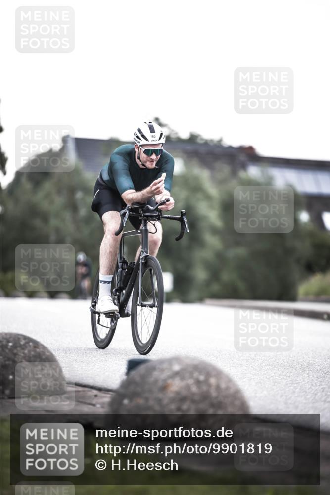 21.06.2026 - 29. Vierlanden-Triathlon H.Heesch http://msf.ph/oto/9901819 21.06.2026 09:39:20 Radfahren 52, 80, 87, 113 meine-sportfotos.de