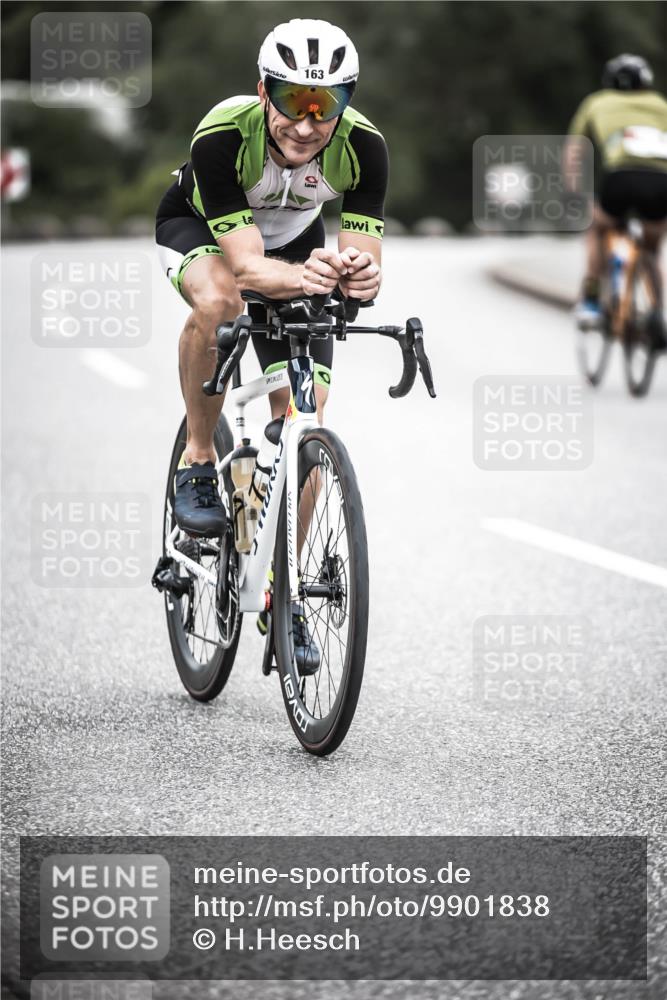 21.06.2026 - 29. Vierlanden-Triathlon H.Heesch http://msf.ph/oto/9901838 21.06.2026 09:39:38 Radfahren 163, 213 meine-sportfotos.de