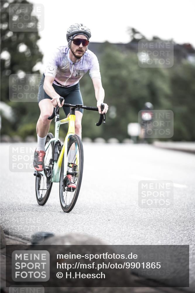 21.06.2026 - 29. Vierlanden-Triathlon H.Heesch http://msf.ph/oto/9901865 21.06.2026 09:40:27 Radfahren 50, 116 meine-sportfotos.de