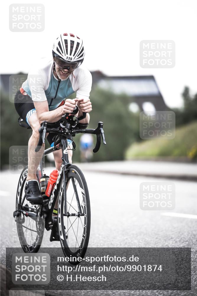 21.06.2026 - 29. Vierlanden-Triathlon H.Heesch http://msf.ph/oto/9901874 21.06.2026 09:40:50 Radfahren 36, 64, 115 meine-sportfotos.de