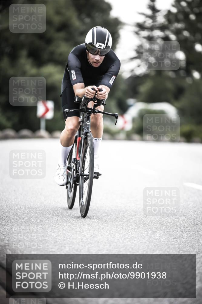 21.06.2026 - 29. Vierlanden-Triathlon H.Heesch http://msf.ph/oto/9901938 21.06.2026 09:42:20 Radfahren 26, 31, 37, 137 meine-sportfotos.de