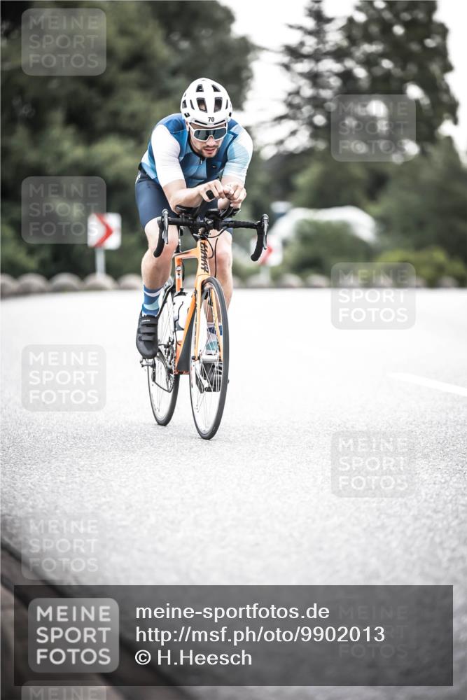 21.06.2026 - 29. Vierlanden-Triathlon H.Heesch http://msf.ph/oto/9902013 21.06.2026 09:43:18 Radfahren 70 meine-sportfotos.de