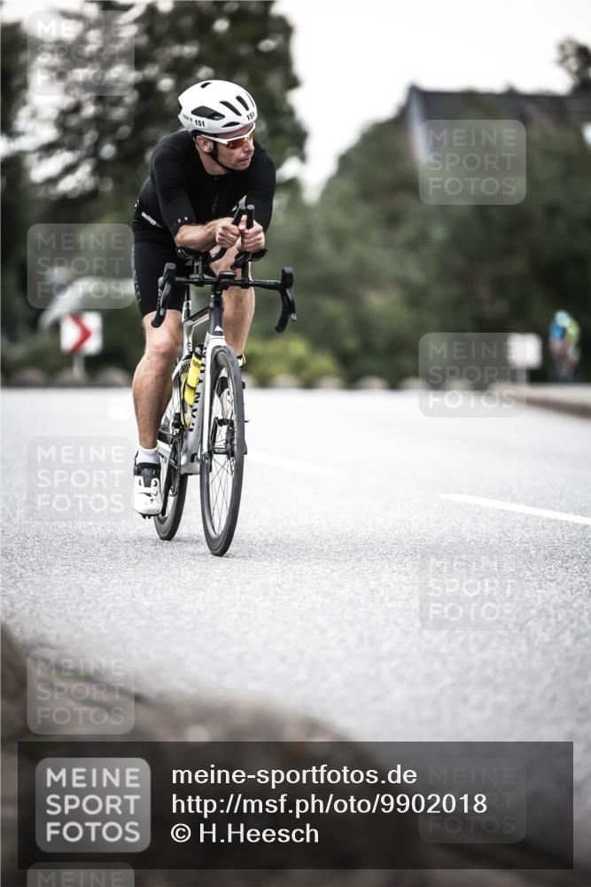 21.06.2026 - 29. Vierlanden-Triathlon H.Heesch http://msf.ph/oto/9902018 21.06.2026 10:12:55 Radfahren 151 meine-sportfotos.de