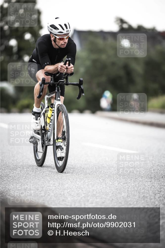 21.06.2026 - 29. Vierlanden-Triathlon H.Heesch http://msf.ph/oto/9902031 21.06.2026 10:12:55 Radfahren 151 meine-sportfotos.de