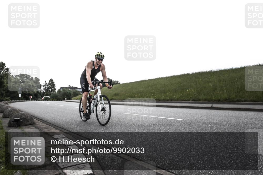 21.06.2026 - 29. Vierlanden-Triathlon H.Heesch http://msf.ph/oto/9902033 21.06.2026 09:31:27 Radfahren 89, 173 meine-sportfotos.de