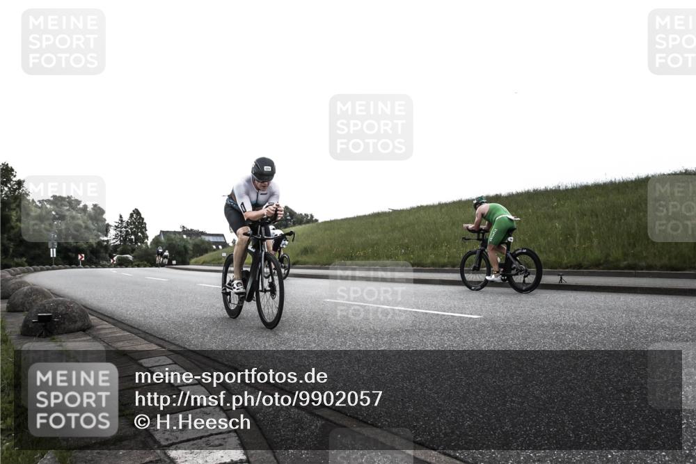 21.06.2026 - 29. Vierlanden-Triathlon H.Heesch http://msf.ph/oto/9902057 21.06.2026 09:32:14 Radfahren 48, 220 meine-sportfotos.de