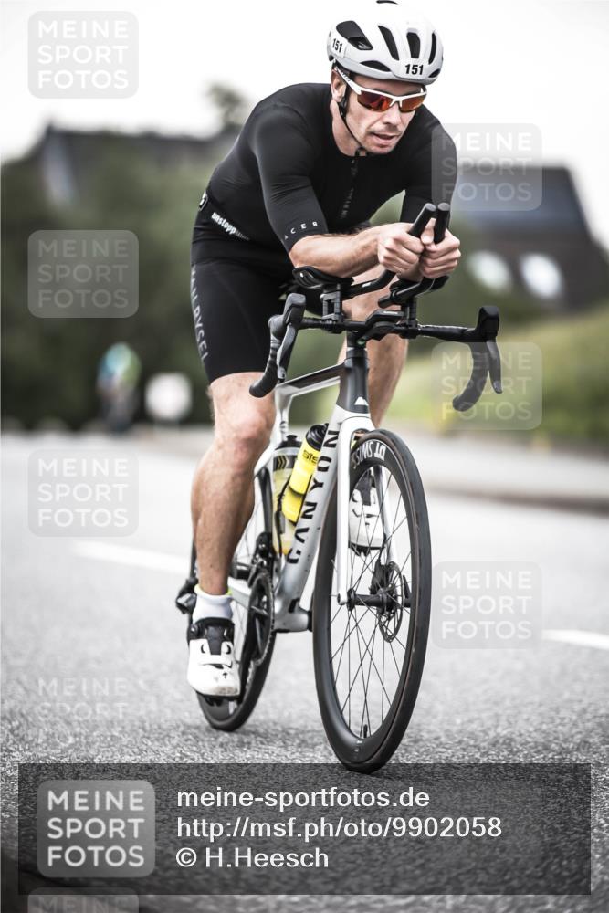 21.06.2026 - 29. Vierlanden-Triathlon H.Heesch http://msf.ph/oto/9902058 21.06.2026 10:12:55 Radfahren 151 meine-sportfotos.de