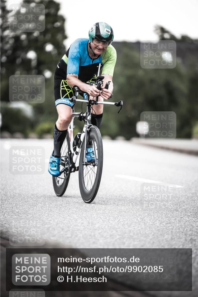 21.06.2026 - 29. Vierlanden-Triathlon H.Heesch http://msf.ph/oto/9902085 21.06.2026 10:13:04 Radfahren 36, 48, 70, 180, 232, 429 meine-sportfotos.de