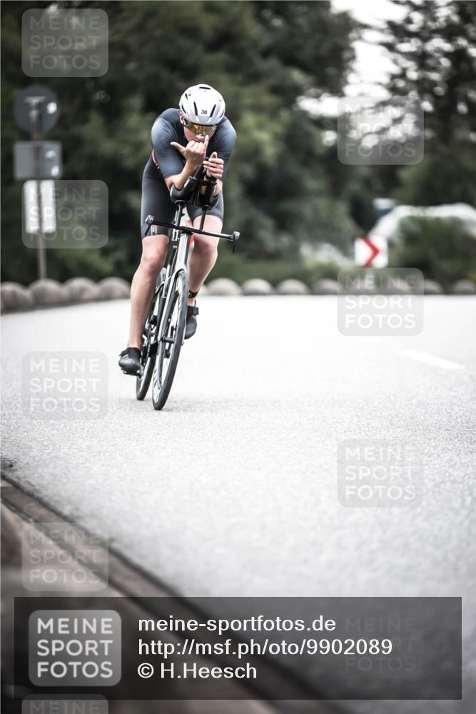 21.06.2026 - 29. Vierlanden-Triathlon H.Heesch http://msf.ph/oto/9902089 21.06.2026 09:45:05 Radfahren 30, 284 meine-sportfotos.de