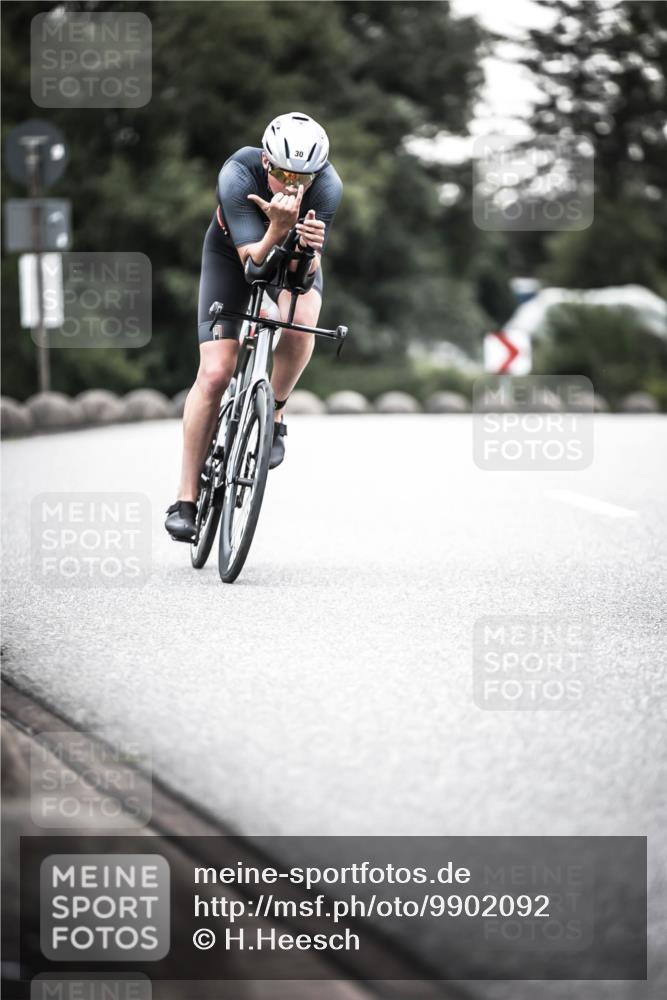 21.06.2026 - 29. Vierlanden-Triathlon H.Heesch http://msf.ph/oto/9902092 21.06.2026 09:45:05 Radfahren 30, 284 meine-sportfotos.de