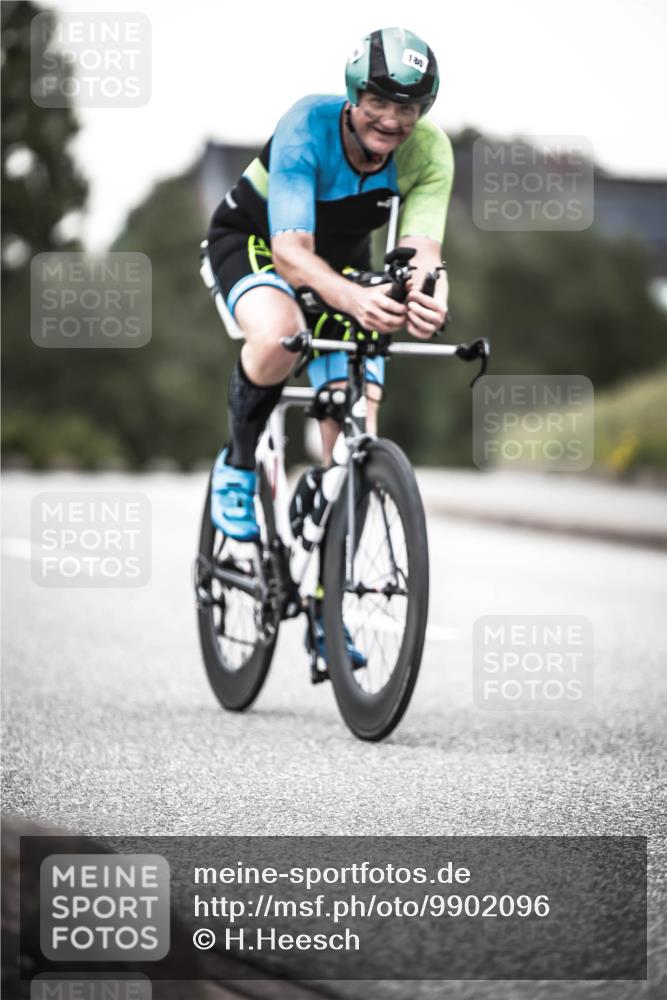 21.06.2026 - 29. Vierlanden-Triathlon H.Heesch http://msf.ph/oto/9902096 21.06.2026 10:13:04 Radfahren 36, 48, 70, 180, 232, 429 meine-sportfotos.de