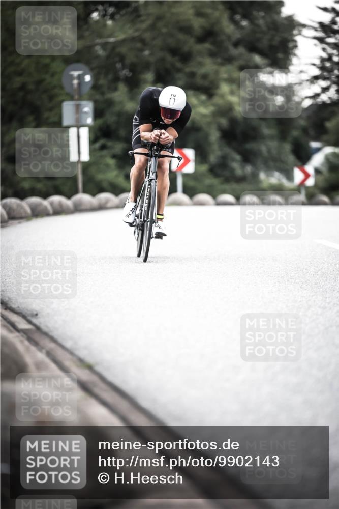 21.06.2026 - 29. Vierlanden-Triathlon H.Heesch http://msf.ph/oto/9902143 21.06.2026 09:46:04 Radfahren 45, 177, 210, 212, 293 meine-sportfotos.de