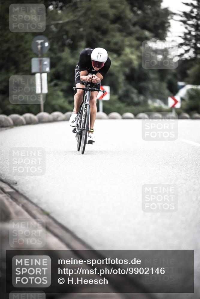 21.06.2026 - 29. Vierlanden-Triathlon H.Heesch http://msf.ph/oto/9902146 21.06.2026 09:46:04 Radfahren 45, 177, 210, 212, 293 meine-sportfotos.de