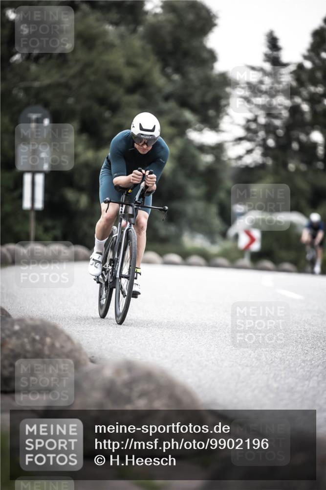 21.06.2026 - 29. Vierlanden-Triathlon H.Heesch http://msf.ph/oto/9902196 21.06.2026 09:46:57 Radfahren 140, 172, 240 meine-sportfotos.de
