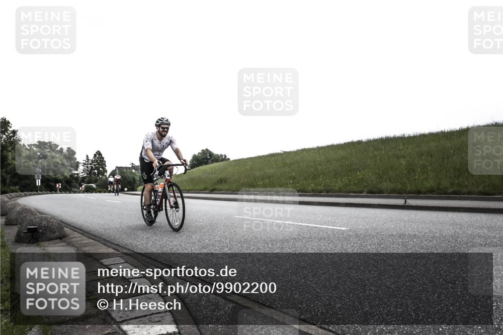 21.06.2026 - 29. Vierlanden-Triathlon H.Heesch http://msf.ph/oto/9902200 21.06.2026 09:36:48 Radfahren 18 meine-sportfotos.de