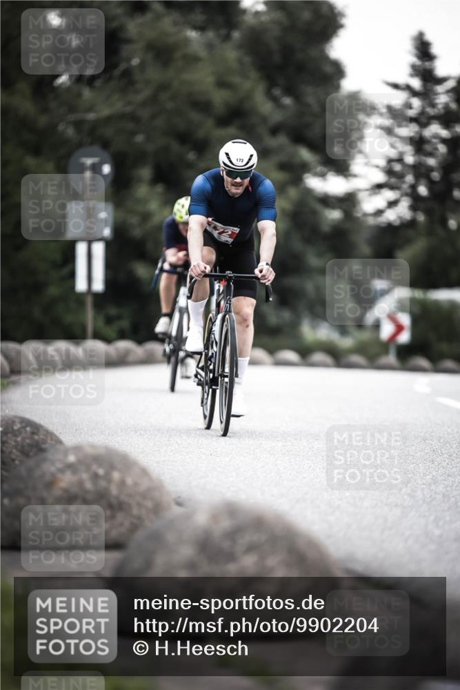 21.06.2026 - 29. Vierlanden-Triathlon H.Heesch http://msf.ph/oto/9902204 21.06.2026 09:47:03 Radfahren 148, 172, 288 meine-sportfotos.de