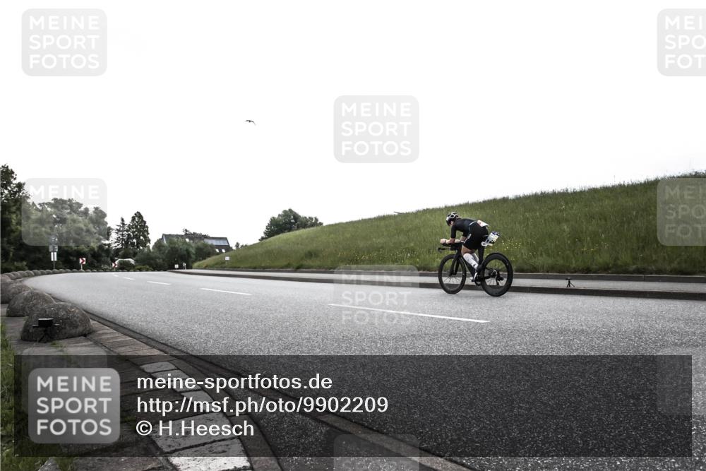 21.06.2026 - 29. Vierlanden-Triathlon H.Heesch http://msf.ph/oto/9902209 21.06.2026 09:37:22 Radfahren  meine-sportfotos.de