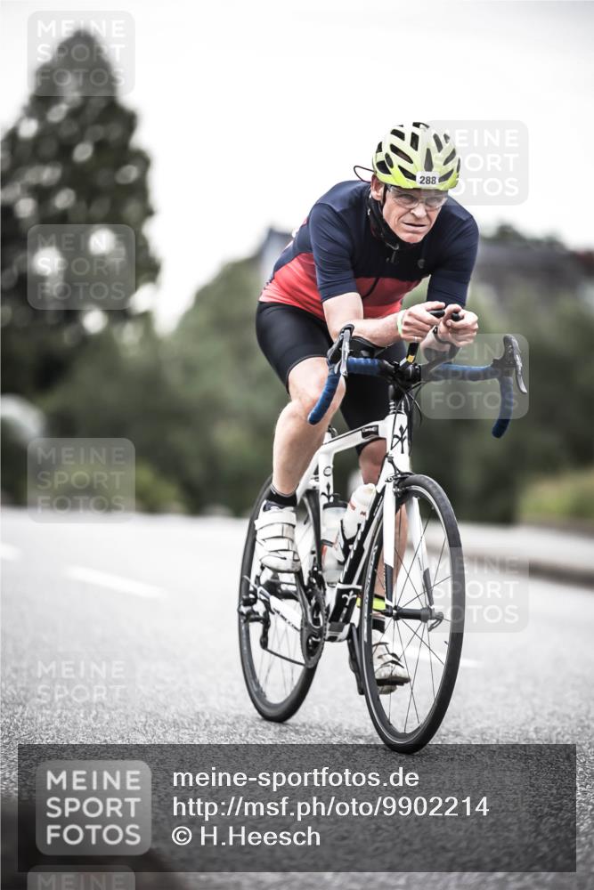 21.06.2026 - 29. Vierlanden-Triathlon H.Heesch http://msf.ph/oto/9902214 21.06.2026 09:47:05 Radfahren 148, 172, 288 meine-sportfotos.de