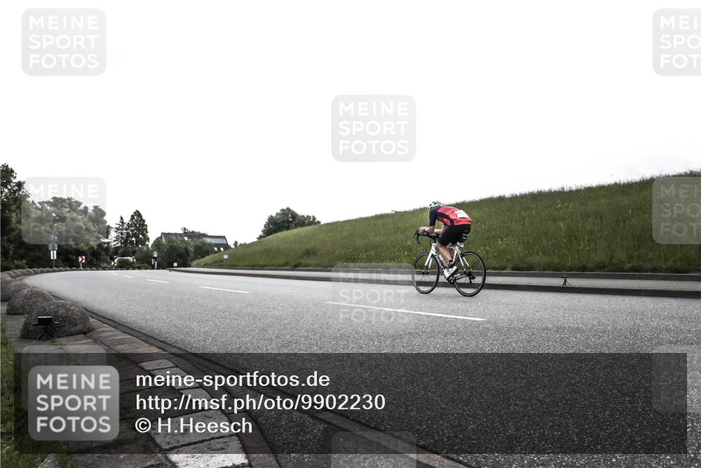 21.06.2026 - 29. Vierlanden-Triathlon H.Heesch http://msf.ph/oto/9902230 21.06.2026 09:38:31 Radfahren 114 meine-sportfotos.de