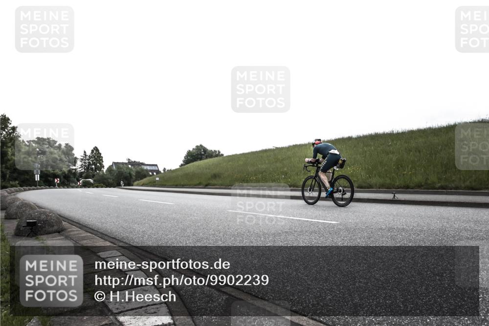 21.06.2026 - 29. Vierlanden-Triathlon H.Heesch http://msf.ph/oto/9902239 21.06.2026 09:38:59 Radfahren  meine-sportfotos.de
