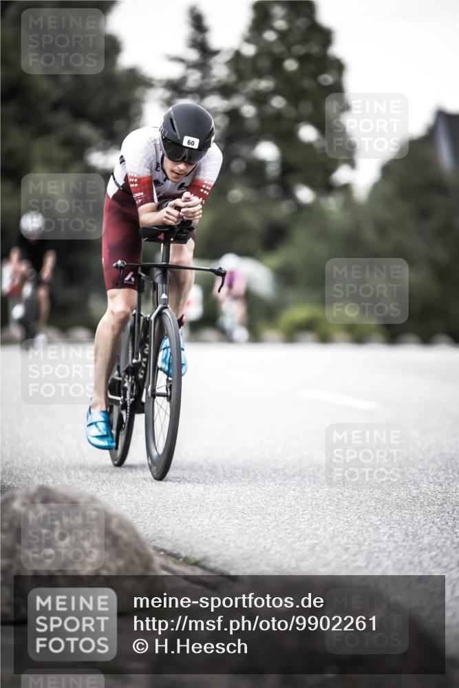 21.06.2026 - 29. Vierlanden-Triathlon H.Heesch http://msf.ph/oto/9902261 21.06.2026 10:13:18 Radfahren 60, 126, 276, 395, 431 meine-sportfotos.de