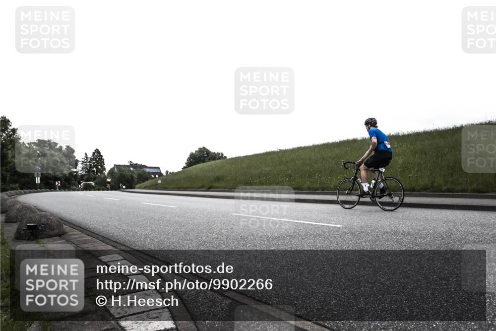 21.06.2026 - 29. Vierlanden-Triathlon H.Heesch http://msf.ph/oto/9902266 21.06.2026 09:39:40 Radfahren 163, 213 meine-sportfotos.de