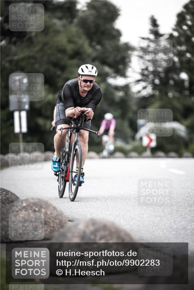 21.06.2026 - 29. Vierlanden-Triathlon H.Heesch http://msf.ph/oto/9902283 21.06.2026 10:13:19 Radfahren 9, 60, 126, 276, 395, 431 meine-sportfotos.de