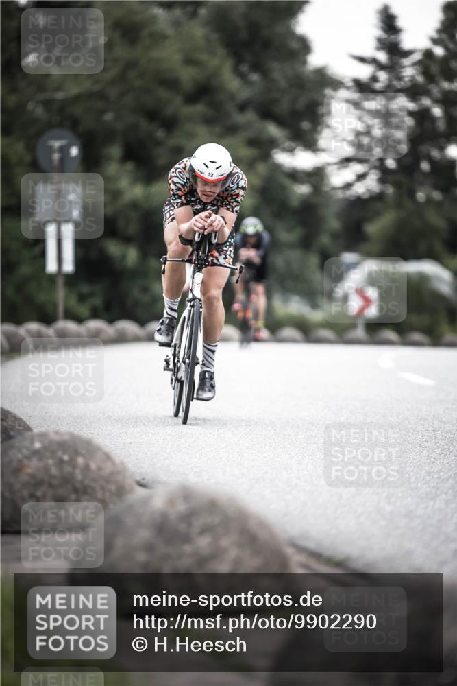 21.06.2026 - 29. Vierlanden-Triathlon H.Heesch http://msf.ph/oto/9902290 21.06.2026 09:51:23 Radfahren 32, 41, 42, 129 meine-sportfotos.de