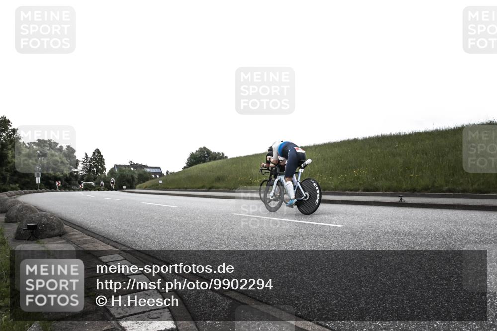 21.06.2026 - 29. Vierlanden-Triathlon H.Heesch http://msf.ph/oto/9902294 21.06.2026 09:40:21 Radfahren 123 meine-sportfotos.de