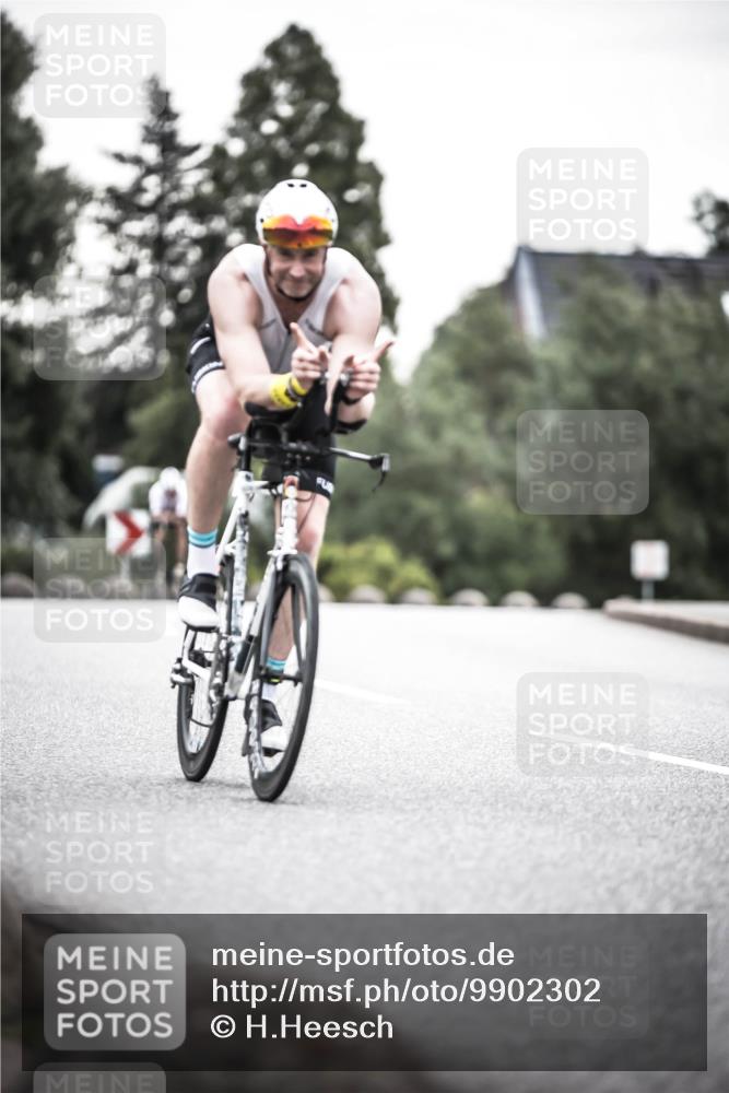 21.06.2026 - 29. Vierlanden-Triathlon H.Heesch http://msf.ph/oto/9902302 21.06.2026 09:52:01 Radfahren 61, 137, 211, 274, 300 meine-sportfotos.de