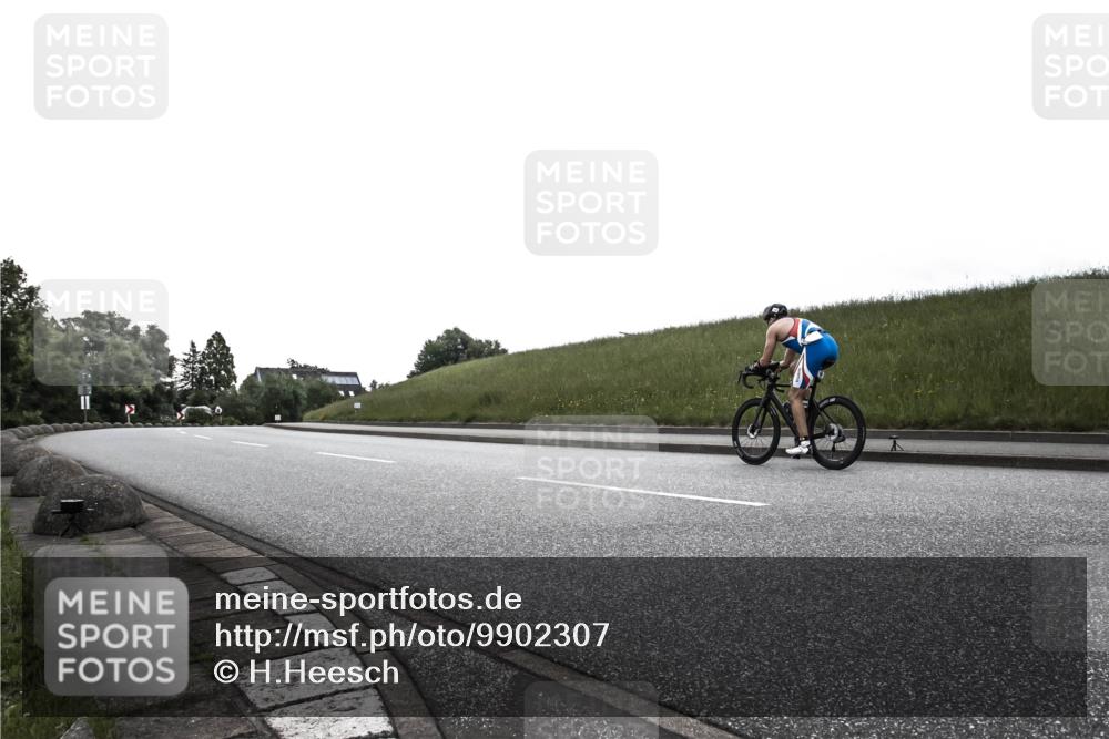 21.06.2026 - 29. Vierlanden-Triathlon H.Heesch http://msf.ph/oto/9902307 21.06.2026 09:40:42 Radfahren 171 meine-sportfotos.de