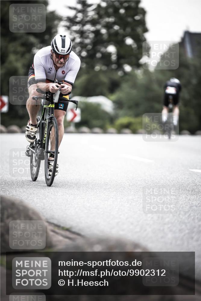 21.06.2026 - 29. Vierlanden-Triathlon H.Heesch http://msf.ph/oto/9902312 21.06.2026 09:52:06 Radfahren 76, 84, 132, 169, 211, 274, 300 meine-sportfotos.de