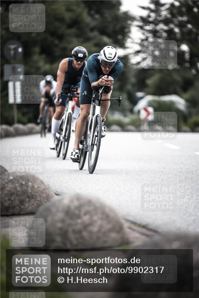 21.06.2026 - 29. Vierlanden-Triathlon H.Heesch http://msf.ph/oto/9902317 21.06.2026 09:52:14 Radfahren 76, 84, 132, 169, 193, 1355 meine-sportfotos.de